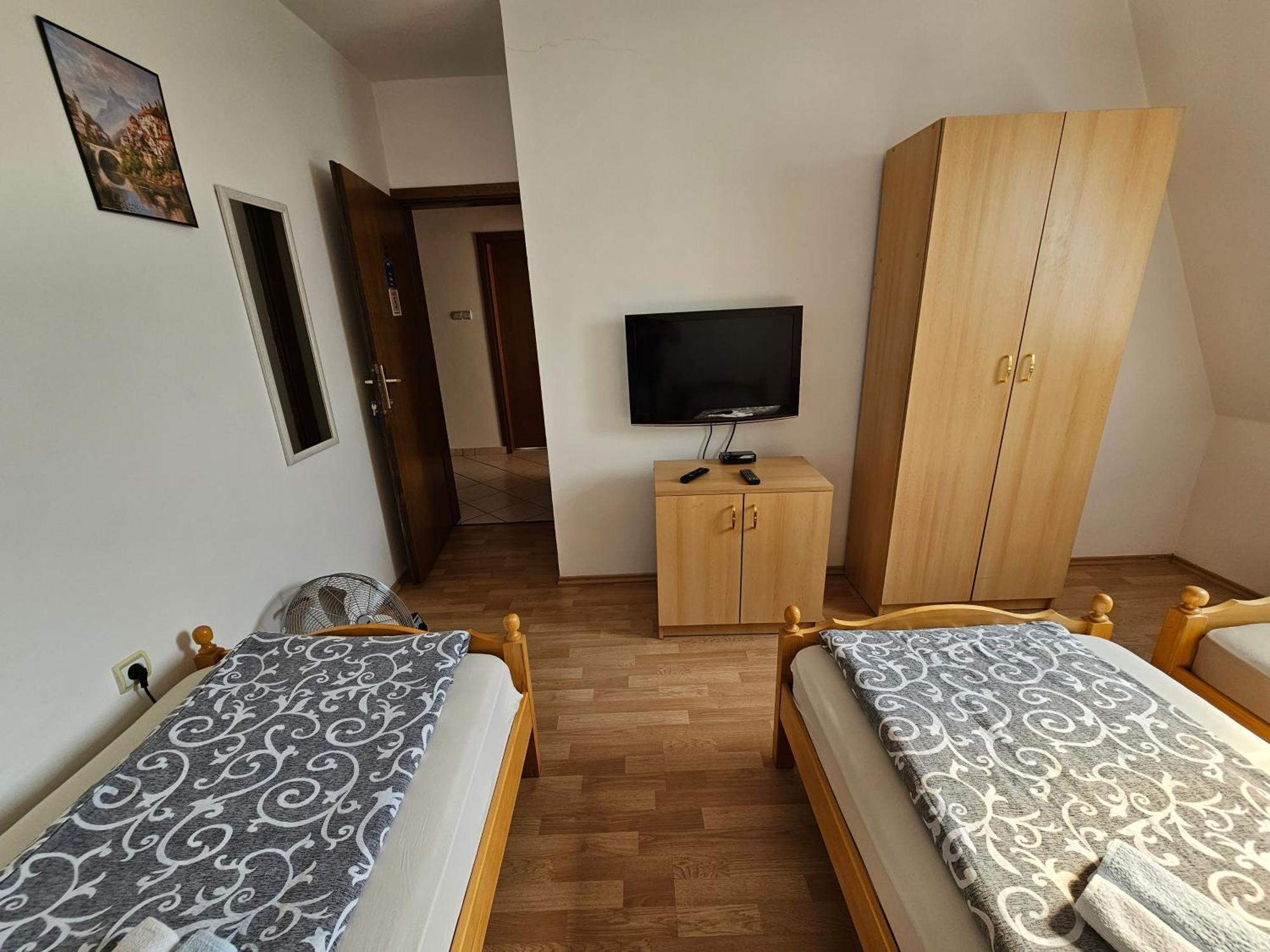 Aleks Sobe Hotel Banja Koviljača Exterior foto