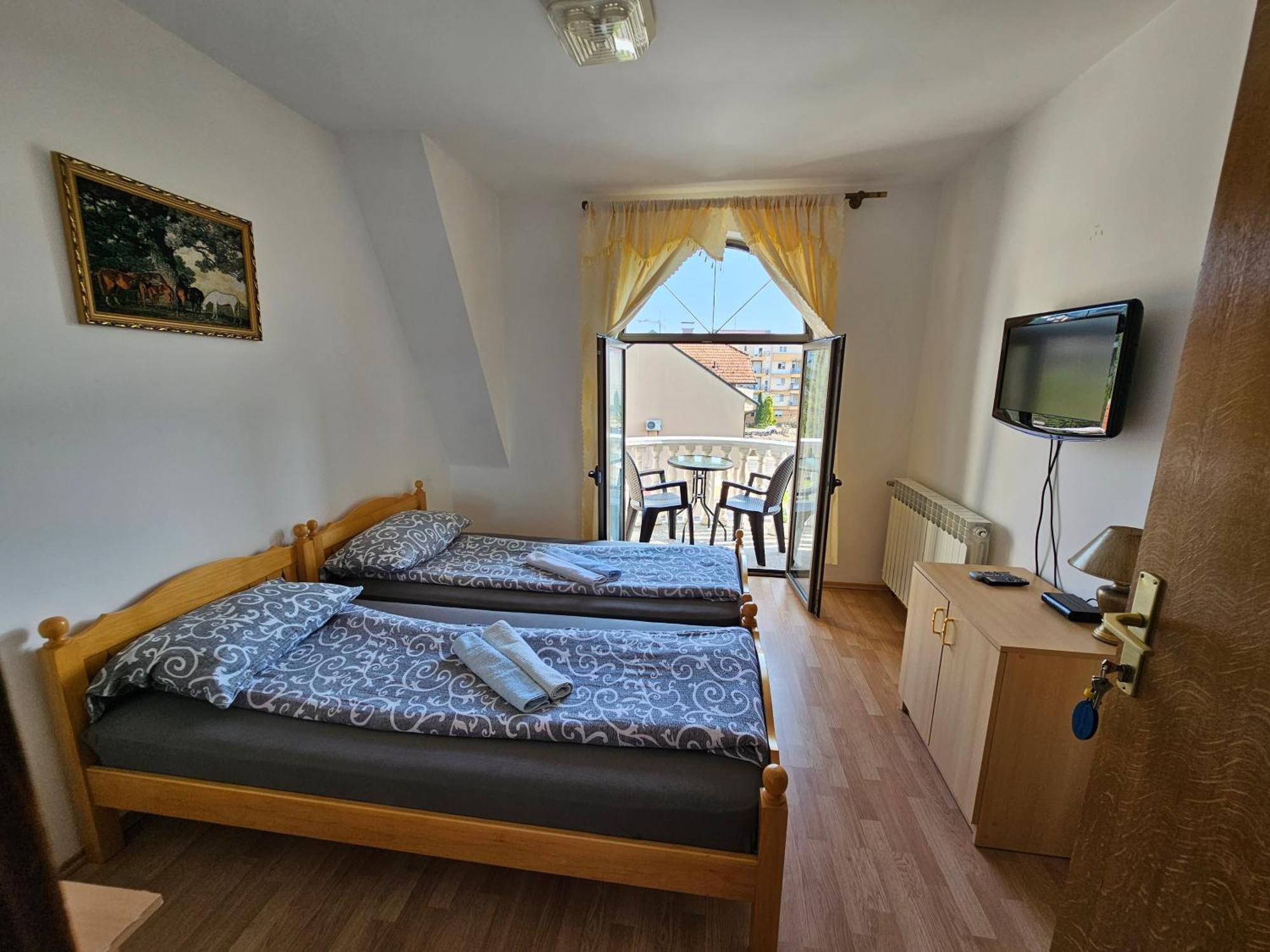 Aleks Sobe Hotel Banja Koviljača Exterior foto